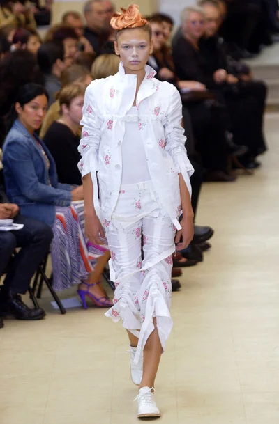 Look 10